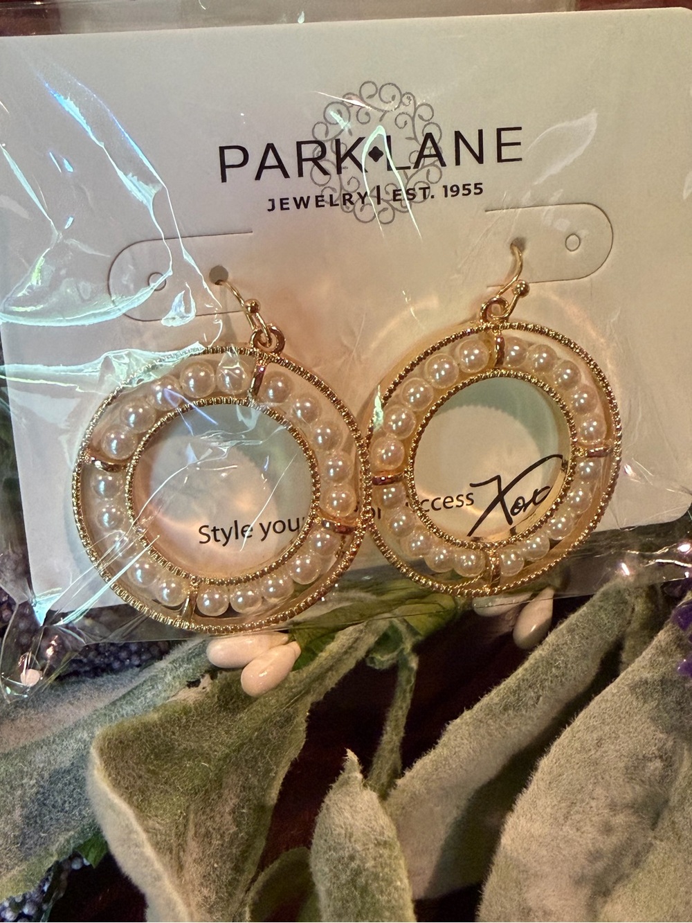 Coconut Earrings by Park Lane - Picture 3 of 8